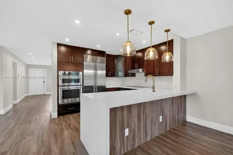 1603 W Harmony Lake Circle Davie FL 33324