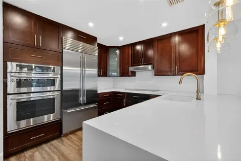 1603 W Harmony Lake Circle Davie FL 33324