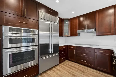 1603 W Harmony Lake Circle Davie FL 33324