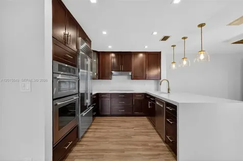 1603 W Harmony Lake Circle Davie FL 33324