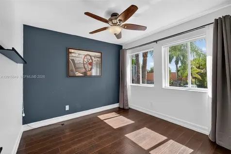 1603 W Harmony Lake Circle Davie FL 33324