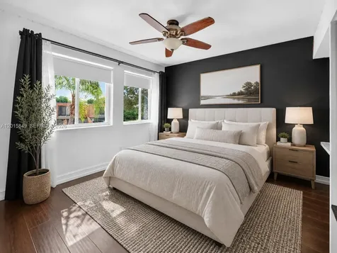1603 W Harmony Lake Circle Davie FL 33324