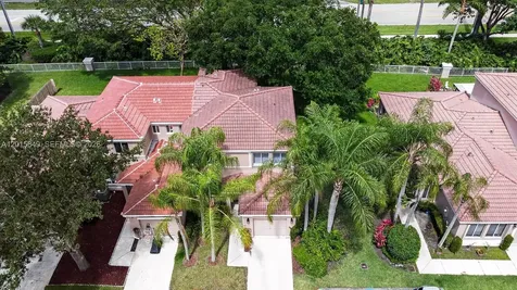 1603 W Harmony Lake Circle Davie FL 33324