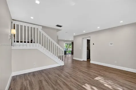1603 W Harmony Lake Circle Davie FL 33324