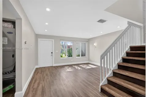 1603 W Harmony Lake Circle Davie FL 33324
