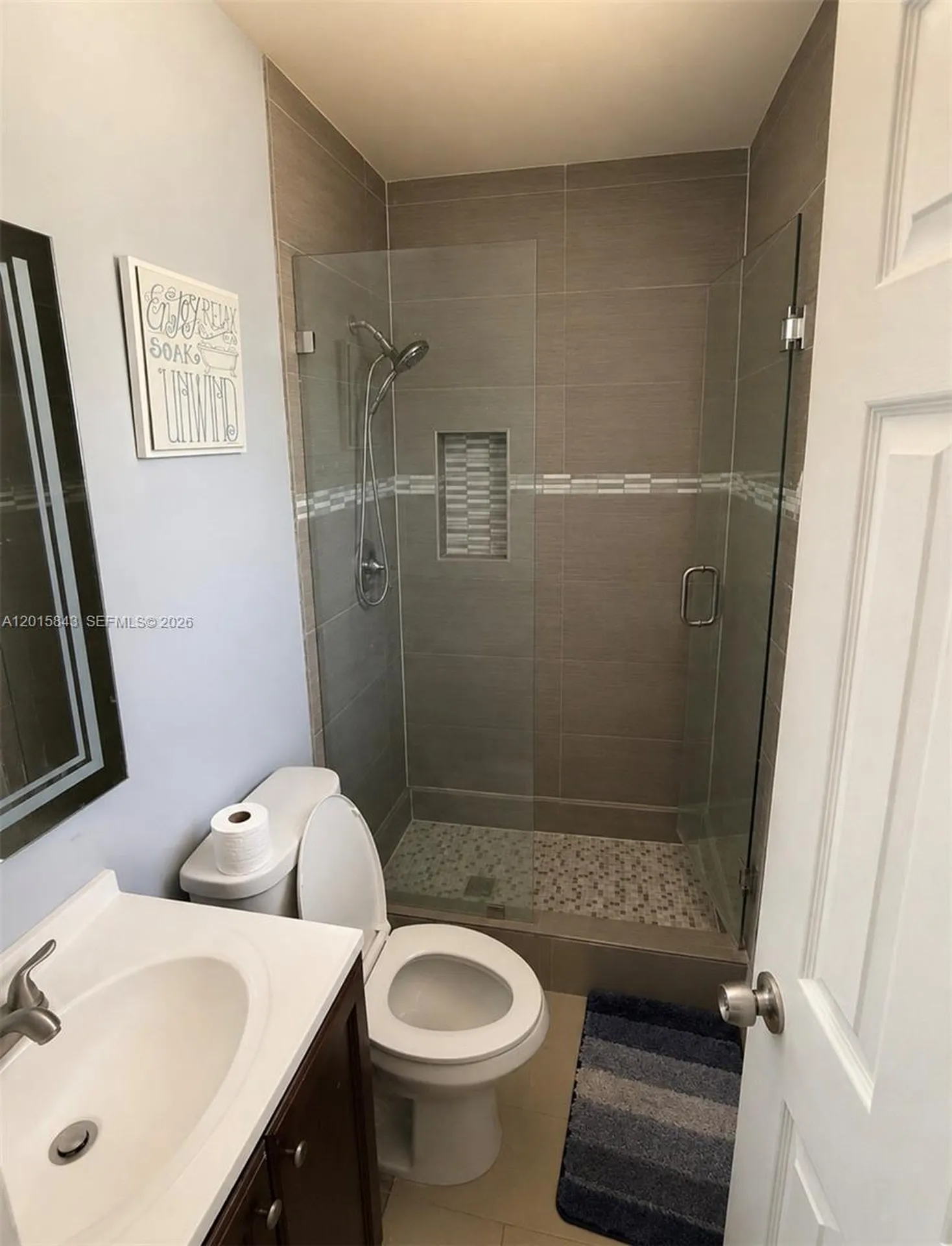 1010 N 74th Way Hollywood FL 33024
