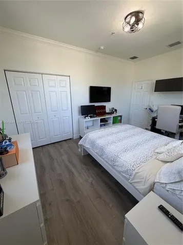 2824 SW 145th Court Miami FL 33175