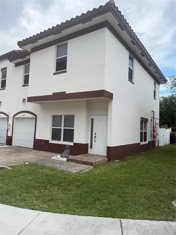 2824 SW 145th Court Miami FL 33175