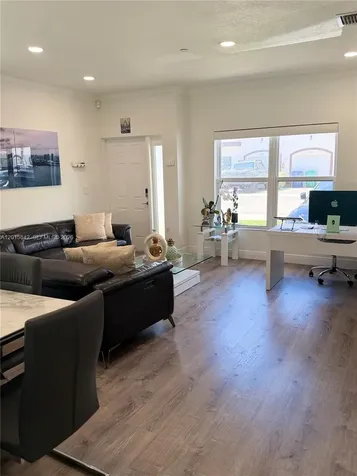 2824 SW 145th Court Miami FL 33175