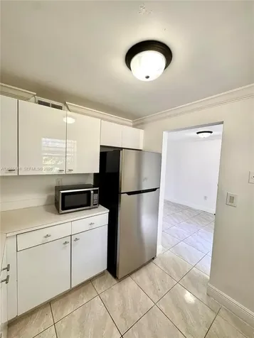 6195 W 18th Avenue Hialeah FL 33012