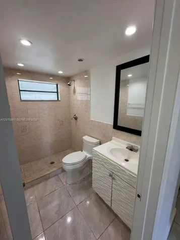 6195 W 18th Avenue Hialeah FL 33012