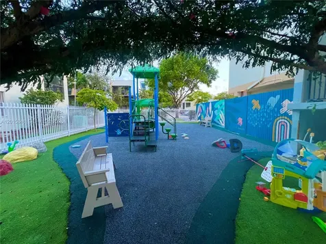 20300 W Country Club Drive Aventura FL 33180