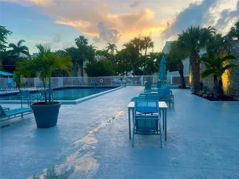 20300 W Country Club Drive Aventura FL 33180