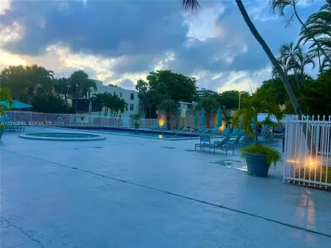 20300 W Country Club Drive Aventura FL 33180