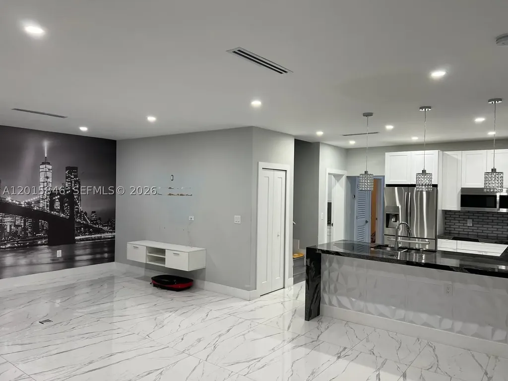 1720 NW 110th Terrace Miami FL 33167