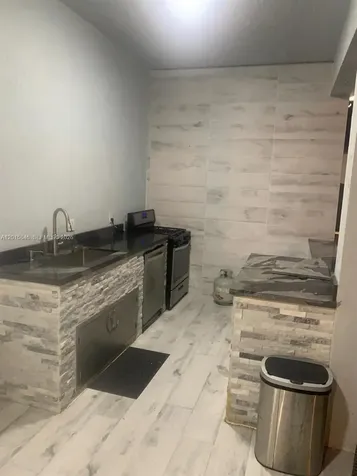 1720 NW 110th Terrace Miami FL 33167