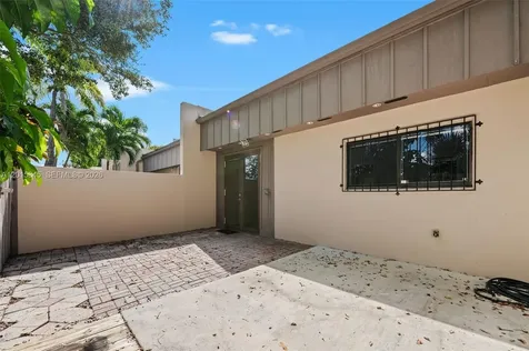 7366 SW 105th Place Miami FL 33173