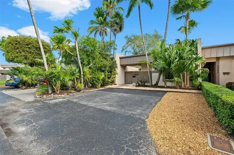 7366 SW 105th Place Miami FL 33173