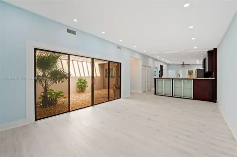 7366 SW 105th Place Miami FL 33173