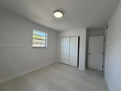 1461 SW 7th Street Miami FL 33135