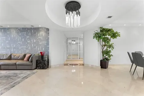 19111 Collins Avenue Sunny Isles Beach FL 33160