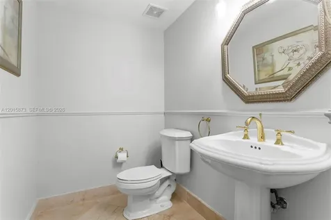 19111 Collins Avenue Sunny Isles Beach FL 33160