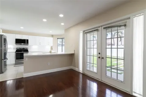 Pembroke Pines FL 33029