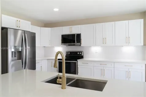 Pembroke Pines FL 33029