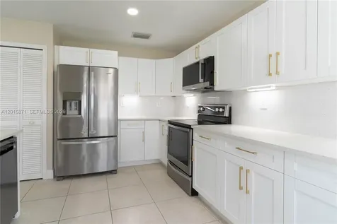 Pembroke Pines FL 33029