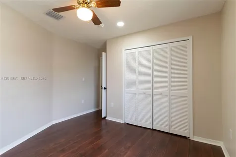Pembroke Pines FL 33029