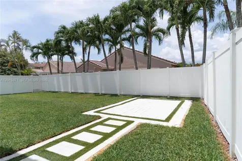 Pembroke Pines FL 33029