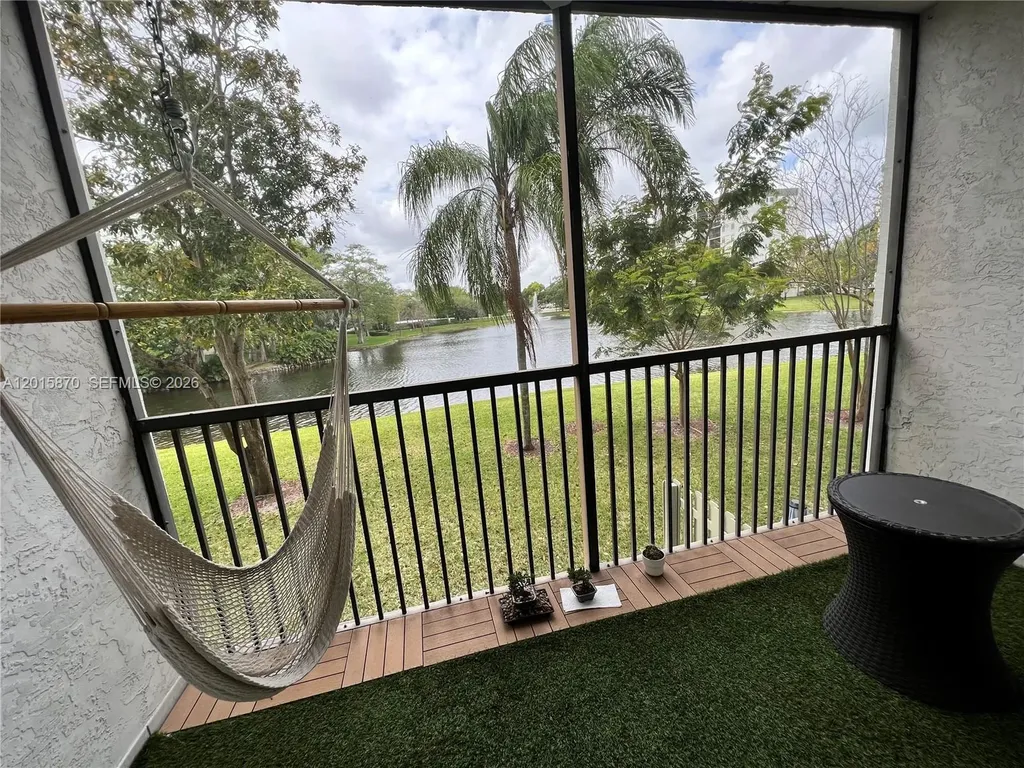 2236 N Cypress Bend Drive Pompano Beach FL 33069