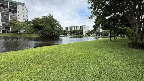 2236 N Cypress Bend Drive Pompano Beach FL 33069