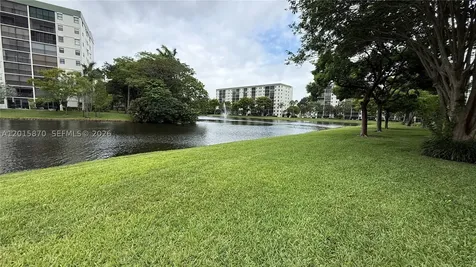 2236 N Cypress Bend Drive Pompano Beach FL 33069