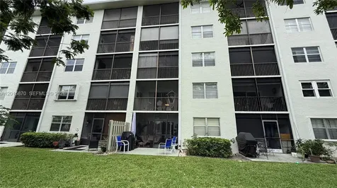 2236 N Cypress Bend Drive Pompano Beach FL 33069