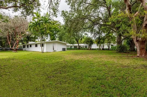 12725 SW 80th Avenue Pinecrest FL 33156