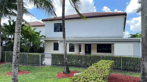 8925 NW 99th Avenue Doral FL 33178