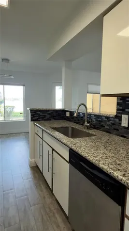 2445 NW 33rd Street Oakland Park FL 33309