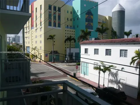 363 Washington Miami Beach FL 33139