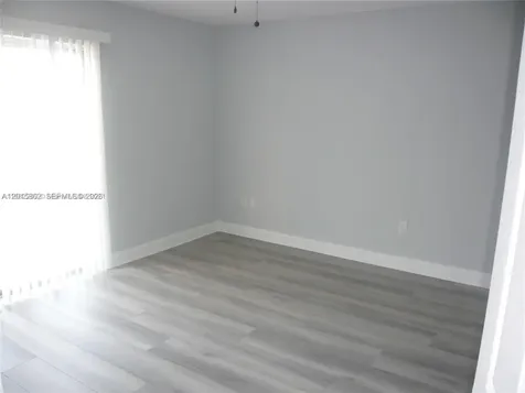 363 Washington Miami Beach FL 33139