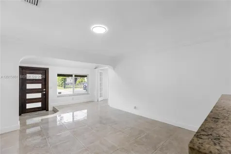 1835 SW 18th Street Miami FL 33145