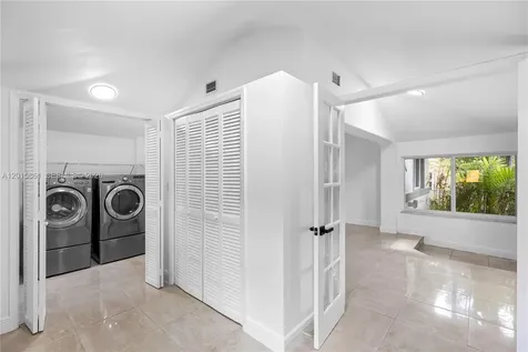 1835 SW 18th Street Miami FL 33145