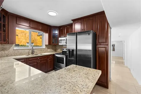 1835 SW 18th Street Miami FL 33145