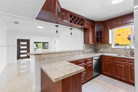 1835 SW 18th Street Miami FL 33145