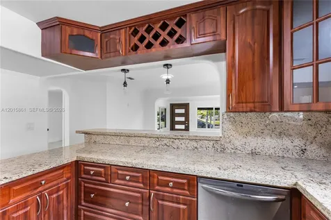 1835 SW 18th Street Miami FL 33145