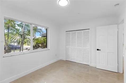 1835 SW 18th Street Miami FL 33145