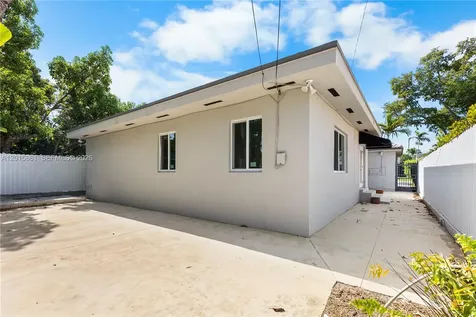 1835 SW 18th Street Miami FL 33145