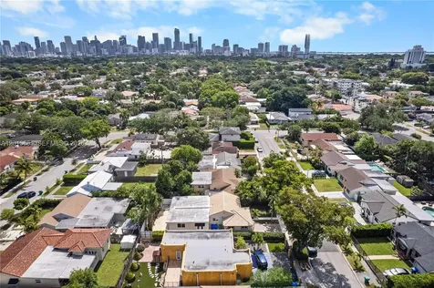 1835 SW 18th Street Miami FL 33145