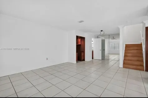 6904 NW 169th Street Hialeah FL 33015