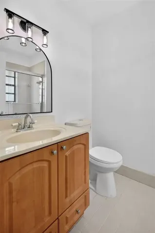 6904 NW 169th Street Hialeah FL 33015